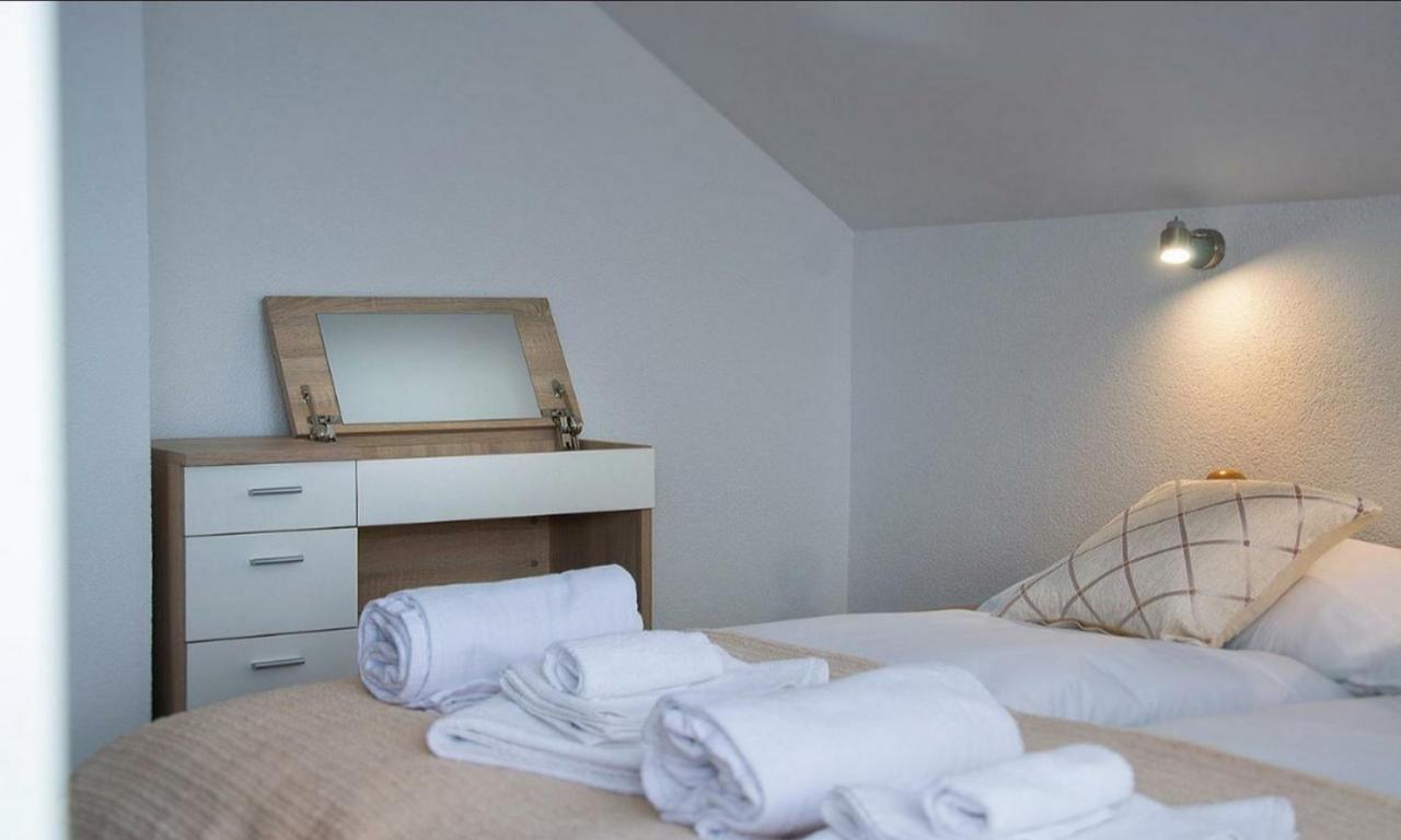 Apartment Josipa Selište Drežničko Kültér fotó
